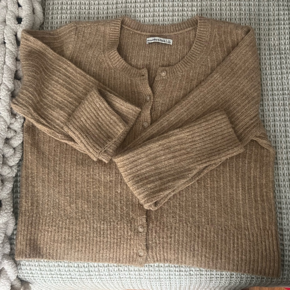 Abercrombie and Fitch Grey Crew Neck Cardigan